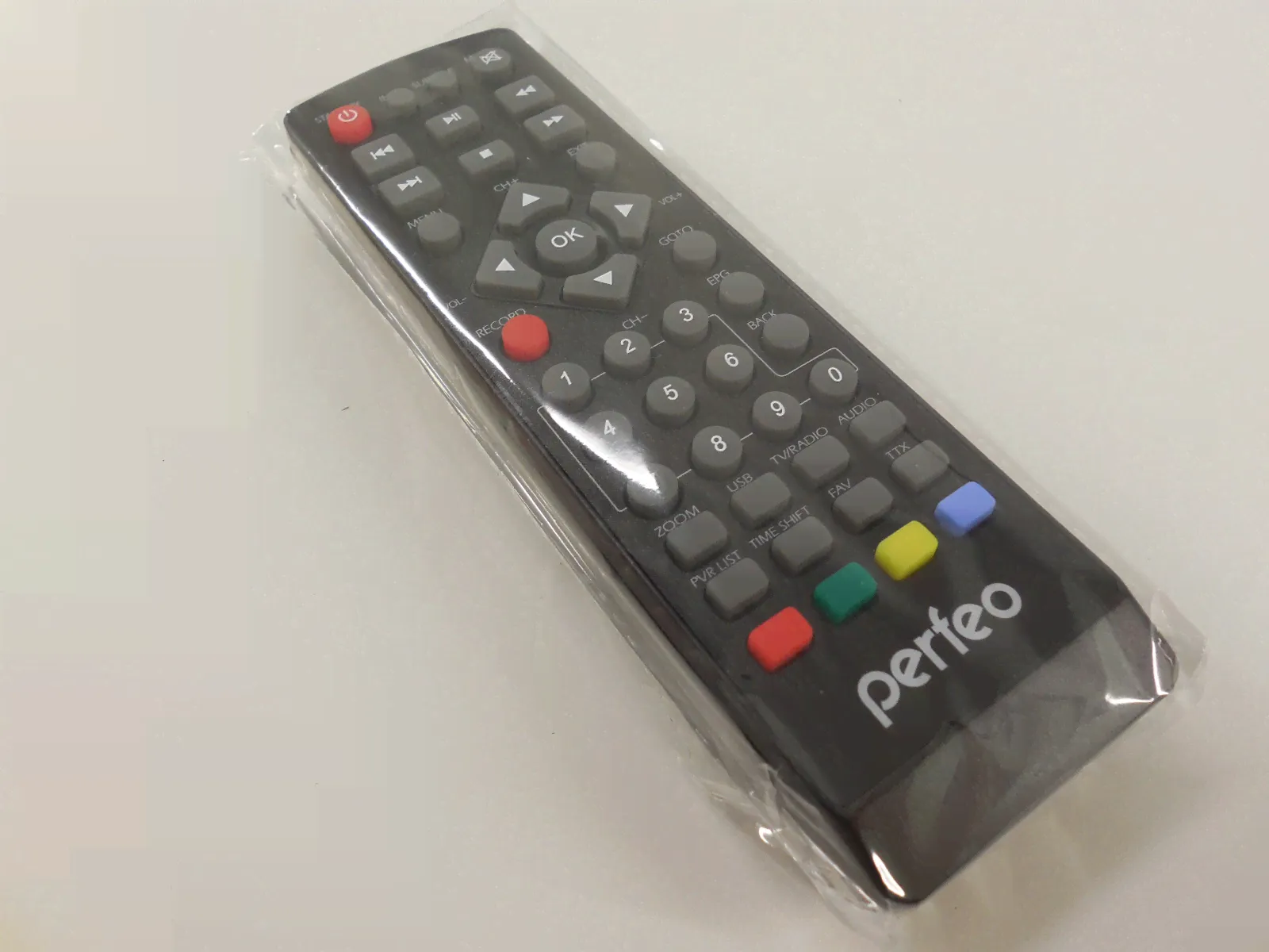 Ресивер DVB-T2 + Медиаплеер Perfeo PF-120-1-4